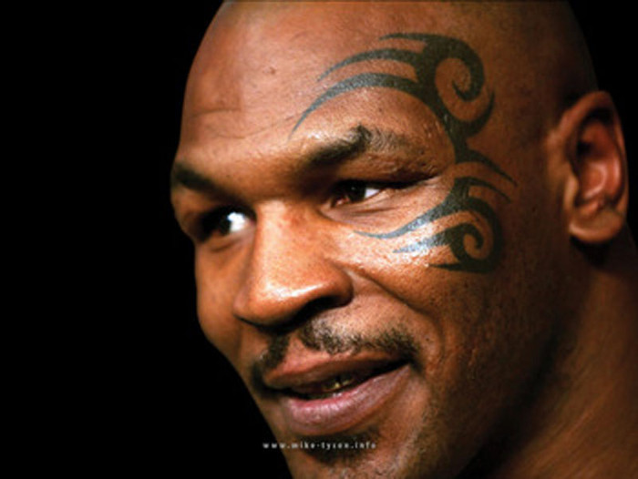 Mike Tyson (Mỹ - cựu võ sĩ quyền anh) Mike Tyson (Mỹ - cựu võ sĩ quyền anh)