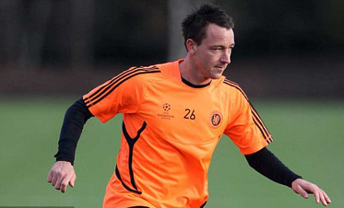 1. John Terry đang chạy đua để trở lại trong trận đấu giữa Chelsea và Napoli vào thứ Ba tới trong khuôn khổ vòng 1/16 Champions League. Đội trưởng của The Blues đã vắng mặt trong trận hòa 1-1 của Chelsea ở vòng 5 FA Cup với Birmingham vì chấn thương đầu gối. Terry hiện đã tập luyện bình thường từ hôm thứ Năm nhưng vẫn chưa đạt 100% thể lực. 1. John Terry đang chạy đua để trở lại trong trận đấu giữa Chelsea và Napoli vào thứ Ba tới trong khuôn khổ vòng 1/16 Champions League. Đội trưởng của The Blues đã vắng mặt trong trận hòa 1-1 của Chelsea ở vòng 5 FA Cup với Birmingham vì chấn thương đầu gối. Terry hiện đã tập luyện bình thường từ hôm thứ Năm nhưng vẫn chưa đạt 100% thể lực.