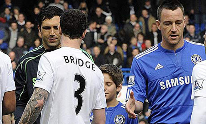 Để rồi mối quan hệ giữa họ hoàn toàn tan vỡ Để rồi mối quan hệ giữa họ hoàn toàn tan vỡ