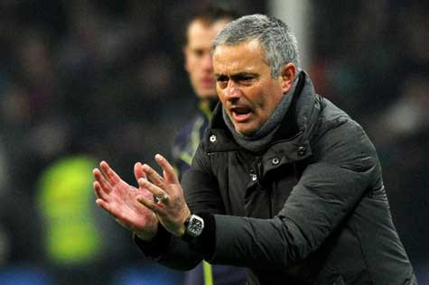 Những câu xúc phạm trọng tài của Jose Mourinho được nghe thấy ngay trên truyền hình TBN