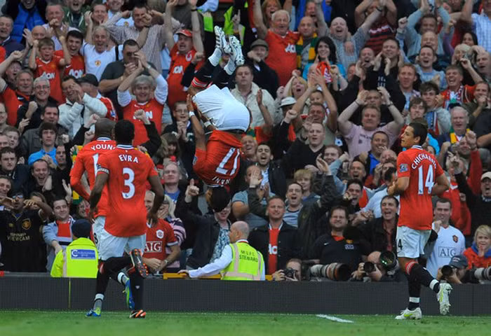 Tổng cộng, Quỷ Đỏ ghi được 263 bàn thắng vào lưới Chelsea trên mọi mặt trận, đồng thời để thủng lưới 191 bàn.