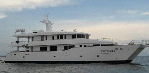 7. Phatsara Giá: 8 triệu USD Sản xuất bởi: Northrop & Johnson Dài: 37m Phatsara đạt tốc độ tối đa là 22 hải lý được thiết kế để có mức tiêu thụ nhiên liệu thấp – một tính năng được khách hàng Châu Á ưa chuộng. Du thuyền này được sản xuất với công nghệ mới nhất. Nó có sức chứa lên đến 32 hành khách bao gồm cả phi hành đoàn.