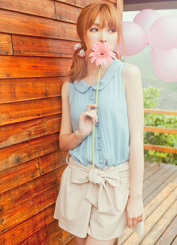 Với thắt lưng giả quần sooc này, bạn gái trông thật trẻ trung và cá tính (Ảnh: HB) Xem thêm: Phương Trinh diện váy xẻ cao, làm 'lu mờ' Midu Với thắt lưng giả quần sooc này, bạn gái trông thật trẻ trung và cá tính (Ảnh: HB) Xem thêm: Phương Trinh diện váy xẻ cao, làm 'lu mờ' Midu