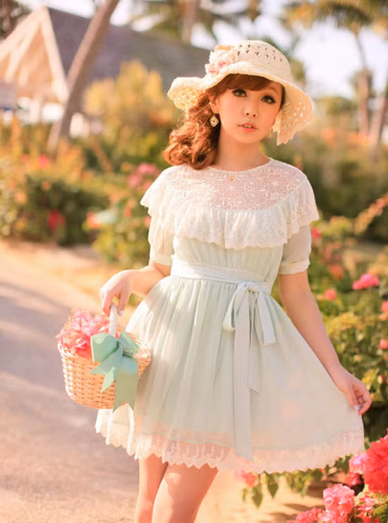 (Ảnh: HB) Xem thêm: Phương Trinh diện váy xẻ cao, làm 'lu mờ' Midu