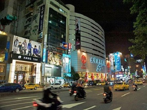 9. Đài Loan - 3.2% Dân số: 23,2 triệu người Theo số liệu của Boston Consulting Group, Đài Loan có tới 375 hộ gia đình có trên 100 triệu USD. 9. Đài Loan - 3.2% Dân số: 23,2 triệu người Theo số liệu của Boston Consulting Group, Đài Loan có tới 375 hộ gia đình có trên 100 triệu USD.