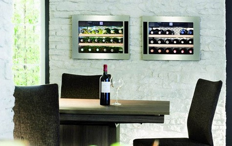9. GrandCru Wine Cabinets Sản xuất bởi: Liebherr Kệ rượu Liebherr thương hiệu Thổ Nhĩ Kỳ với đặc điểm nổi bật là sự nhỏ gọn và kiểu dáng đẹp với hệ thống cung cấp nhiệt độ khác nhau cho từng loại rượu. Đây là chiếc kệ rượu hữu ích nếu bạn muốn cất giữ những chai rượu lâu năm. Ngoài ra, nó còn phù hợp với những chai rượu có nhiều kiểu dáng khác nhau. 9. GrandCru Wine Cabinets Sản xuất bởi: Liebherr Kệ rượu Liebherr thương hiệu Thổ Nhĩ Kỳ với đặc điểm nổi bật là sự nhỏ gọn và kiểu dáng đẹp với hệ thống cung cấp nhiệt độ khác nhau cho từng loại rượu. Đây là chiếc kệ rượu hữu ích nếu bạn muốn cất giữ những chai rượu lâu năm. Ngoài ra, nó còn phù hợp với những chai rượu có nhiều kiểu dáng khác nhau.