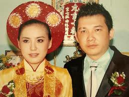 Vợ chồng Thùy trong ngày cưới Vợ chồng Thùy trong ngày cưới