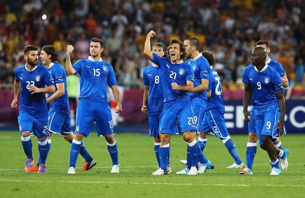 Lấy lại tinh thần chiến đấu cho đồng đội.