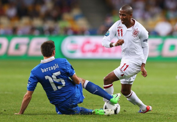 Tuyển Anh cũng đã chơi đầy nỗ lực. Tuyển Anh cũng đã chơi đầy nỗ lực.