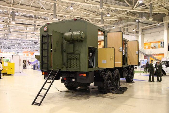 Xe chỉ huy KAMAZ-43118 tại triển lãm Interpolitex 2012. Xe chỉ huy KAMAZ-43118 tại triển lãm Interpolitex 2012.