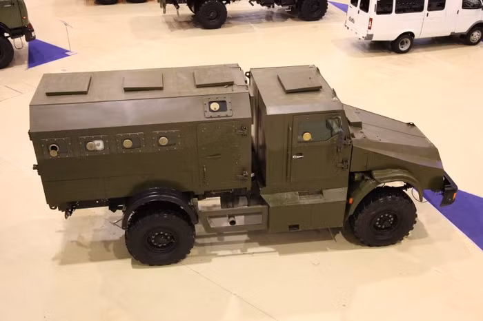 Xe bọc thép chống cháy nổ Gorets-K MRAP cho lực lượng đặc biệt tại triển lãm Interpolitex 2012.