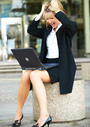 6. Lười vận động não bộ: Trong một vài năm trở lại đây, các nghiên cứu y học đã chỉ ra rằng: giữ cho não bộ luôn hoạt động tích cực, đặc biệt ở người già sẽ giúp cho tinh thần luôn minh mẫn và hạn chế tình trạng suy giảm trí nhớ. Các dạng vận động cho não bộ bao gồm các bài tập xếp hình, chơi ô chữ, đọc báo và suy ngẫm... rất tốt cho việc ngăn chặn suy giảm trí nhớ. 6. Lười vận động não bộ: Trong một vài năm trở lại đây, các nghiên cứu y học đã chỉ ra rằng: giữ cho não bộ luôn hoạt động tích cực, đặc biệt ở người già sẽ giúp cho tinh thần luôn minh mẫn và hạn chế tình trạng suy giảm trí nhớ. Các dạng vận động cho não bộ bao gồm các bài tập xếp hình, chơi ô chữ, đọc báo và suy ngẫm... rất tốt cho việc ngăn chặn suy giảm trí nhớ.