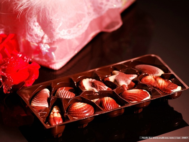 Bên cạnh những món quà đầy ý nghĩa thì những lời chúc ngọt ngào dành cho đến "một nửa" của mình cũng rất ý nghĩa trong ngày Lễ tình yêu 14/2 Bên cạnh những món quà đầy ý nghĩa thì những lời chúc ngọt ngào dành cho đến "một nửa" của mình cũng rất ý nghĩa trong ngày Lễ tình yêu 14/2