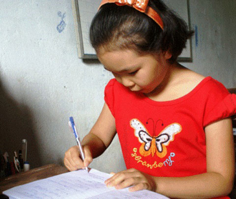 Bé Phan Thanh Ngọc