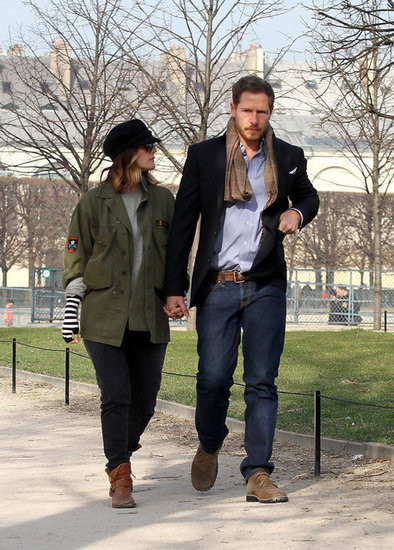 Cặp đôi rất lặng lẽ nhưng luôn nắm tay nhau tình cảm. Hy vọng Will Kopelman sẽ là bến đỗ ngọt ngào và cuối cùng của cô đào xinh đẹp này.