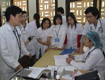 Không phải vô cớ mà SV vẫn chuộng nghành Y