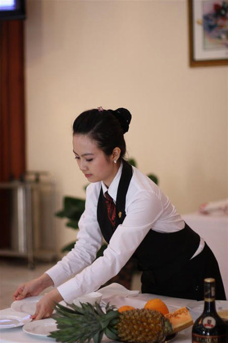 Vẻ đẹp thiên thần của những hot girl xinh, học giỏi