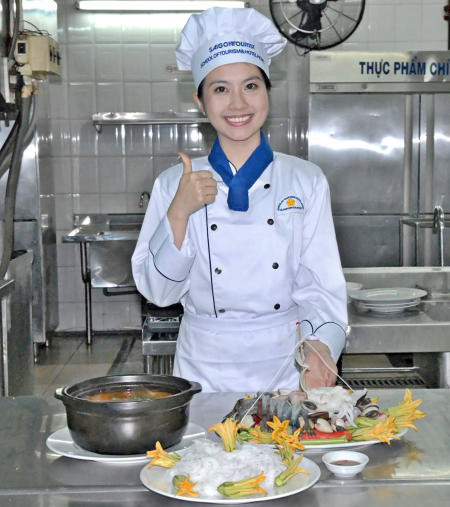 Vẻ đẹp thiên thần của những hot girl xinh, học giỏi