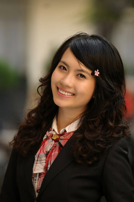 Vẻ đẹp thiên thần của những hot girl xinh, học giỏi