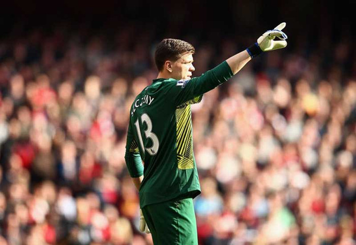 Có thể nói hàng thủ Arsenal đã may mắn khi Szczesny có một ngày đóng vai cứu tinh Có thể nói hàng thủ Arsenal đã may mắn khi Szczesny có một ngày đóng vai cứu tinh