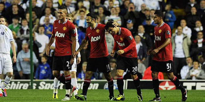 Thắng dễ dàng, các học trò của Sir Alex vẫn bất bại Thắng dễ dàng, các học trò của Sir Alex vẫn bất bại