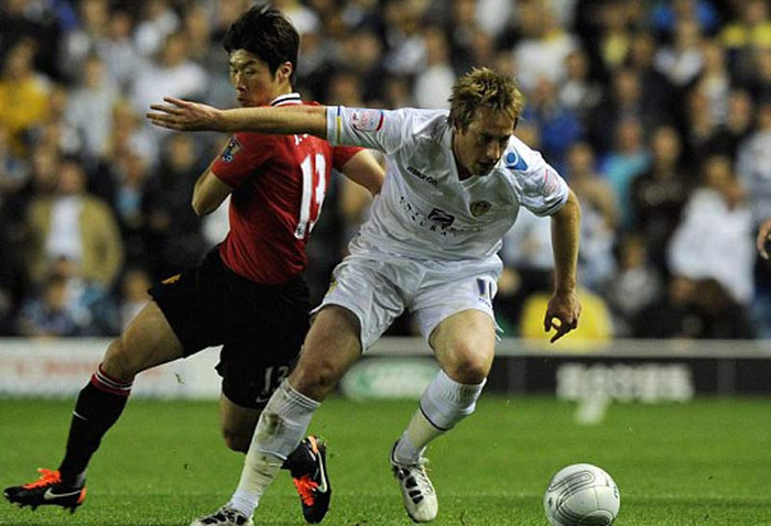 Với thực lực yếu hơn, Leeds không thể đe dọa nổi khung thành MU Với thực lực yếu hơn, Leeds không thể đe dọa nổi khung thành MU