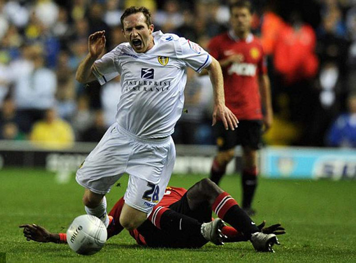 Một trận đấu hoàn toàn một chiều Một trận đấu hoàn toàn một chiều