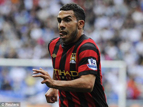 Vì không được rời Man City nên Tevez tăng cân chóng mặt.