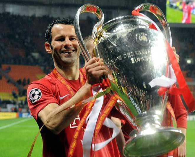 Và ở tuổi xế chiều, Giggsy vẫn ra sân và vẫn khát khao chinh phục như ngày nào Và ở tuổi xế chiều, Giggsy vẫn ra sân và vẫn khát khao chinh phục như ngày nào