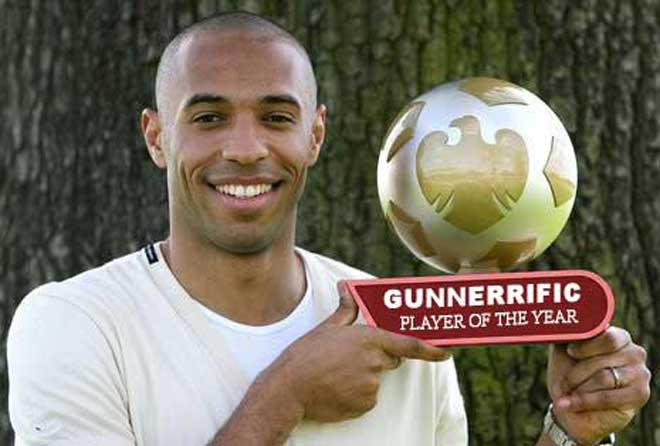 Hơn nửa thập kỷ trước, Henry đưa Arsenal vô địch với kỷ lục bất bại Hơn nửa thập kỷ trước, Henry đưa Arsenal vô địch với kỷ lục bất bại