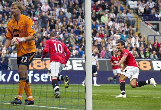Rooney nâng tỷ số lên 2-0