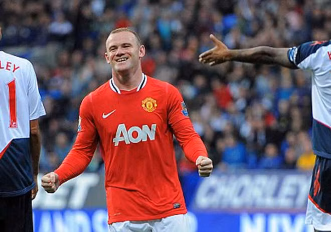 Và Rooney hoàn thành một cú hat-trick mới của cá nhân anh