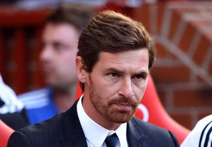 Andre Villa-Boas trong trận đánh lớn đầu tiên ở Chelsea Andre Villa-Boas trong trận đánh lớn đầu tiên ở Chelsea