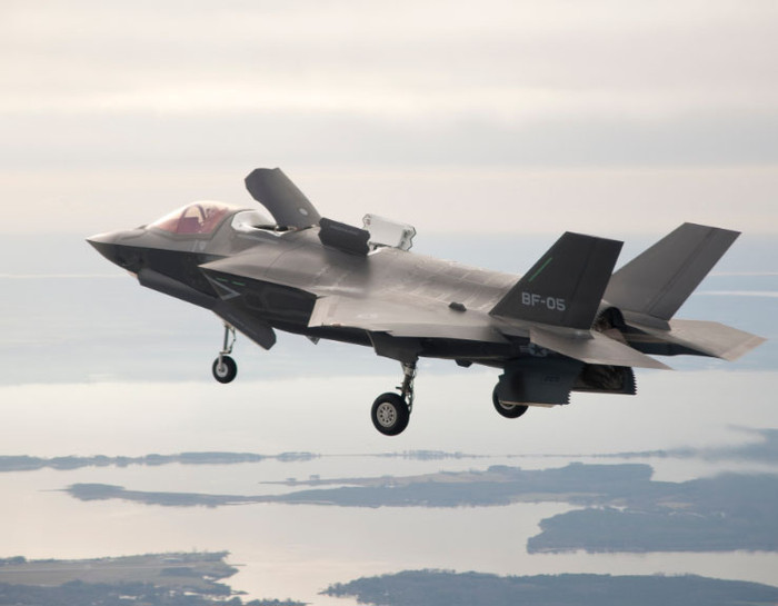 F-35 BF-05 thực hiện chuyến bay thử nghiệm F-35 BF-05 thực hiện chuyến bay thử nghiệm