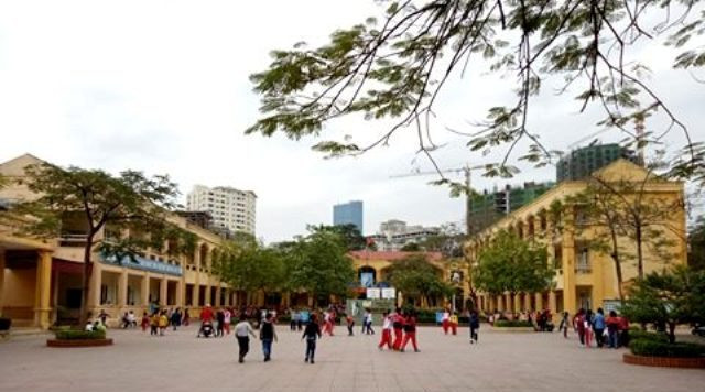 Trường Tiểu học Trung Hòa đang thực hiện việc liên kết dạy ngoại ngữ với Trung tâm Anh ngữ Việt - Úc (Ảnh Hữu Chí) Trường Tiểu học Trung Hòa đang thực hiện việc liên kết dạy ngoại ngữ với Trung tâm Anh ngữ Việt - Úc (Ảnh Hữu Chí)
