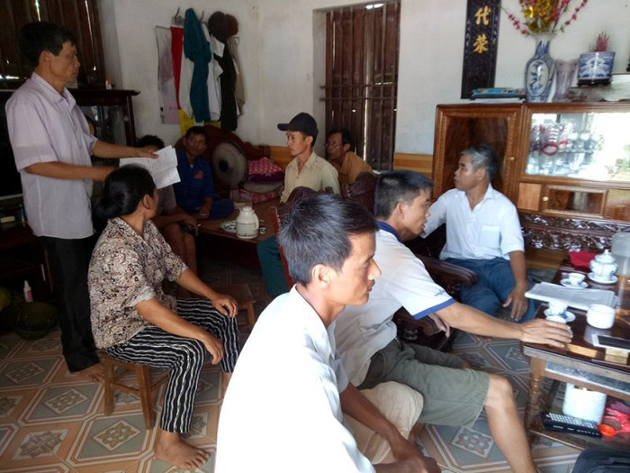 Nhiều phụ huynh có con đang theo học tại trường tiểu học Lệ Xá vô cùng bức xúc trước hàng loạt khoản thu trái quy định trong nhiều năm (Ảnh MC) Nhiều phụ huynh có con đang theo học tại trường tiểu học Lệ Xá vô cùng bức xúc trước hàng loạt khoản thu trái quy định trong nhiều năm (Ảnh MC)