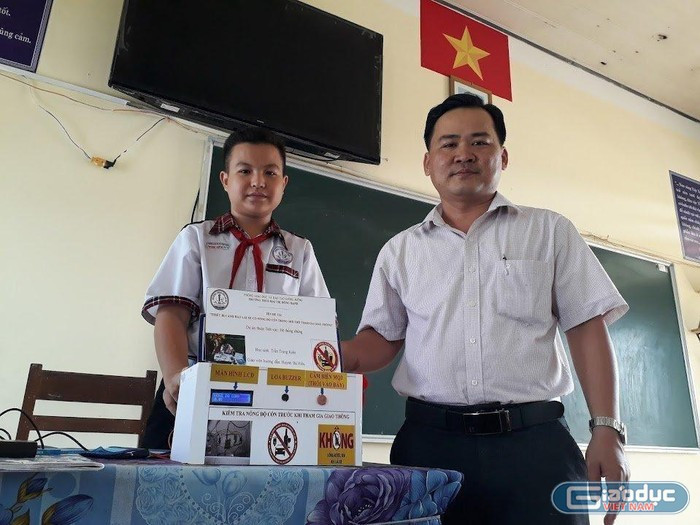 Thầy Huỳnh Bá Hiếu. Ảnh NVCC