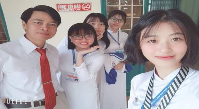 Thầy giáo Lê Văn Đức. Ảnh NVCC