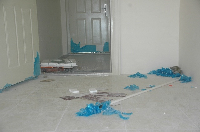 Chưa được thu dọn... Chưa được thu dọn...