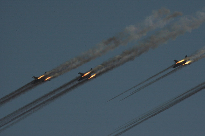 Cuộc tập trận chung của Lực lượng tập thể phản ứng nhanh (KSOR) của các nước Tổ chức Hiệp ước an ninh tập thể (CSTO) bắt đầu ngày 15/9 gồm Nga, Armenia, Belarus, Kazakhstan, Kyrgyzstan và Tajikistan.