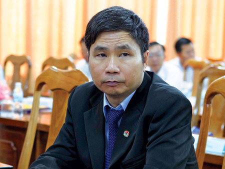 Trưởng BTC giải Dương Nghiệp Khôi đã chủ động từ chức.