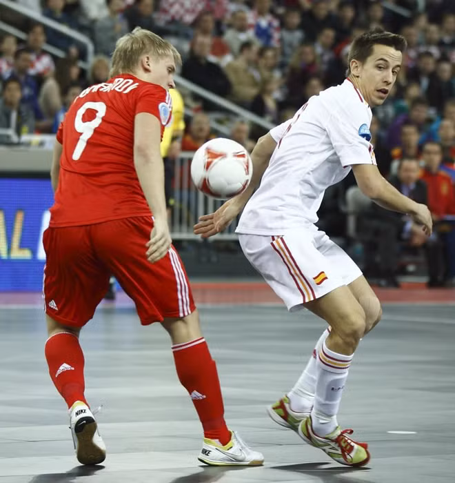 Trận đấu này diễn ra ở Zagrev.