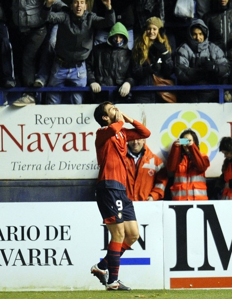 Rồi lại lập cú đúp. Rồi lại lập cú đúp.