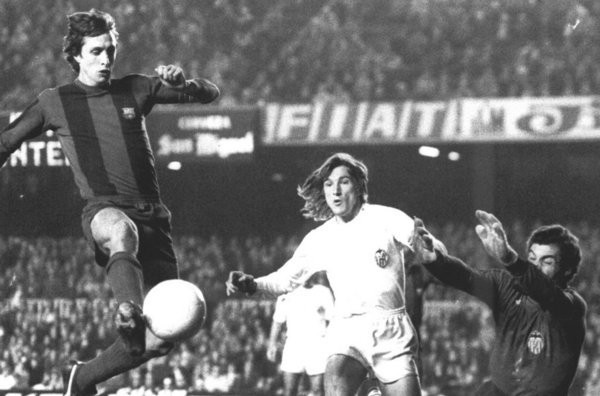 Barca-Valencia luôn là một trận đấu đáng xem vì nó có tính lịch sử và hấp dẫn qua từng thời kỳ. Barca-Valencia luôn là một trận đấu đáng xem vì nó có tính lịch sử và hấp dẫn qua từng thời kỳ.