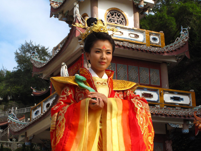 Nhân vật chính của phim là Lâm Mặc (Lưu Đào) – một cô gái thông minh, xinh đẹp, giỏi giang và có lòng thương yêu chúng sinh. Nhân vật chính của phim là Lâm Mặc (Lưu Đào) – một cô gái thông minh, xinh đẹp, giỏi giang và có lòng thương yêu chúng sinh.