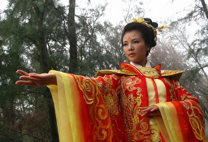 Vai diễn này đánh dấu sự trở lại của Lưu Đào sau thời gian dài xa rời màn ảnh nhỏ. Cô cũng từng nhận lời mời hợp tác cùng người bạn thân Lâm Tâm Như trong Khuynh thế hoàng phi nhưng chỉ nhận vai diễn nhỏ Vai diễn này đánh dấu sự trở lại của Lưu Đào sau thời gian dài xa rời màn ảnh nhỏ. Cô cũng từng nhận lời mời hợp tác cùng người bạn thân Lâm Tâm Như trong Khuynh thế hoàng phi nhưng chỉ nhận vai diễn nhỏ