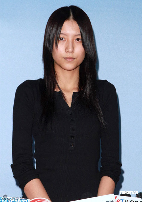 Diễn viên 19 tuổi Trần Gia Hằng Diễn viên 19 tuổi Trần Gia Hằng