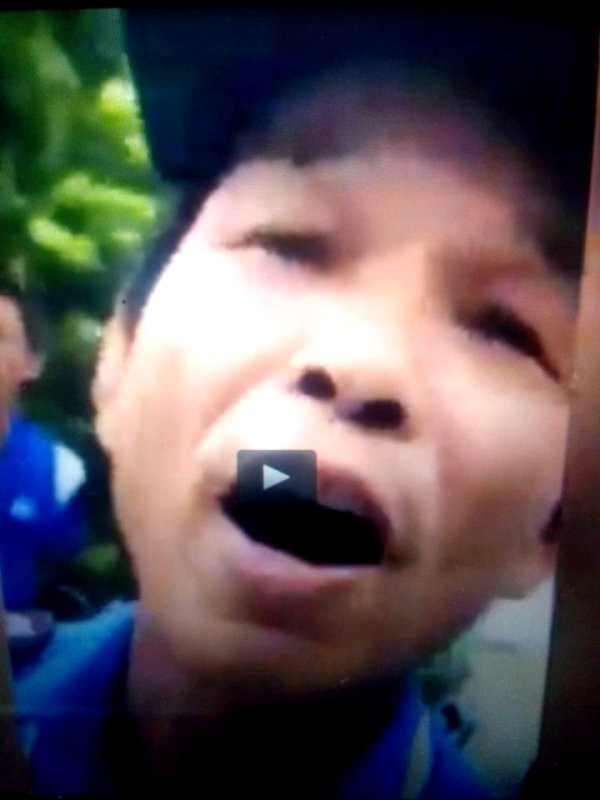 Nhân viên bảo vệ Bệnh viện Nhi Trung Ương cản trở không cho xe cấp cứu Bệnh viện Nghệ An đưa cháu vé về quê Nhân viên bảo vệ Bệnh viện Nhi Trung Ương cản trở không cho xe cấp cứu Bệnh viện Nghệ An đưa cháu vé về quê