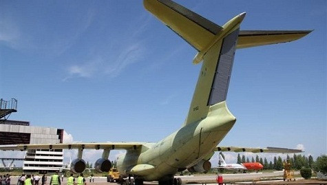 Hình ảnh mới nhất về siêu cơ Il-76MD-90A Hình ảnh mới nhất về siêu cơ Il-76MD-90A