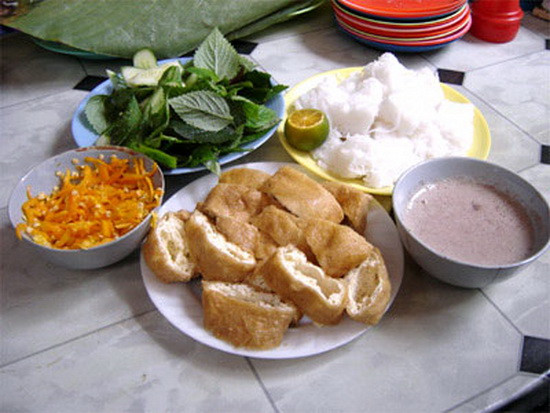 Song ít ai biết rằng, mắm tôm là "nỗi kinh hoàng" của khách phương Tây. Song ít ai biết rằng, mắm tôm là "nỗi kinh hoàng" của khách phương Tây.